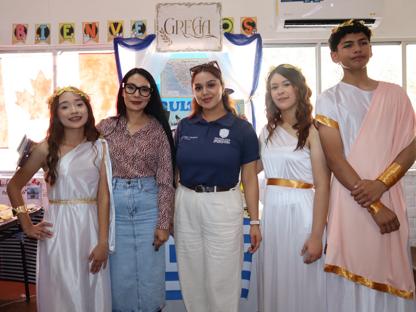 Destaca talento estudiantil en muestra cultural