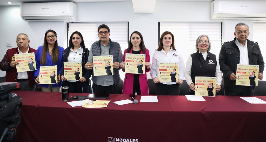 ORGANIZAN FERIA DEL EMPLEO