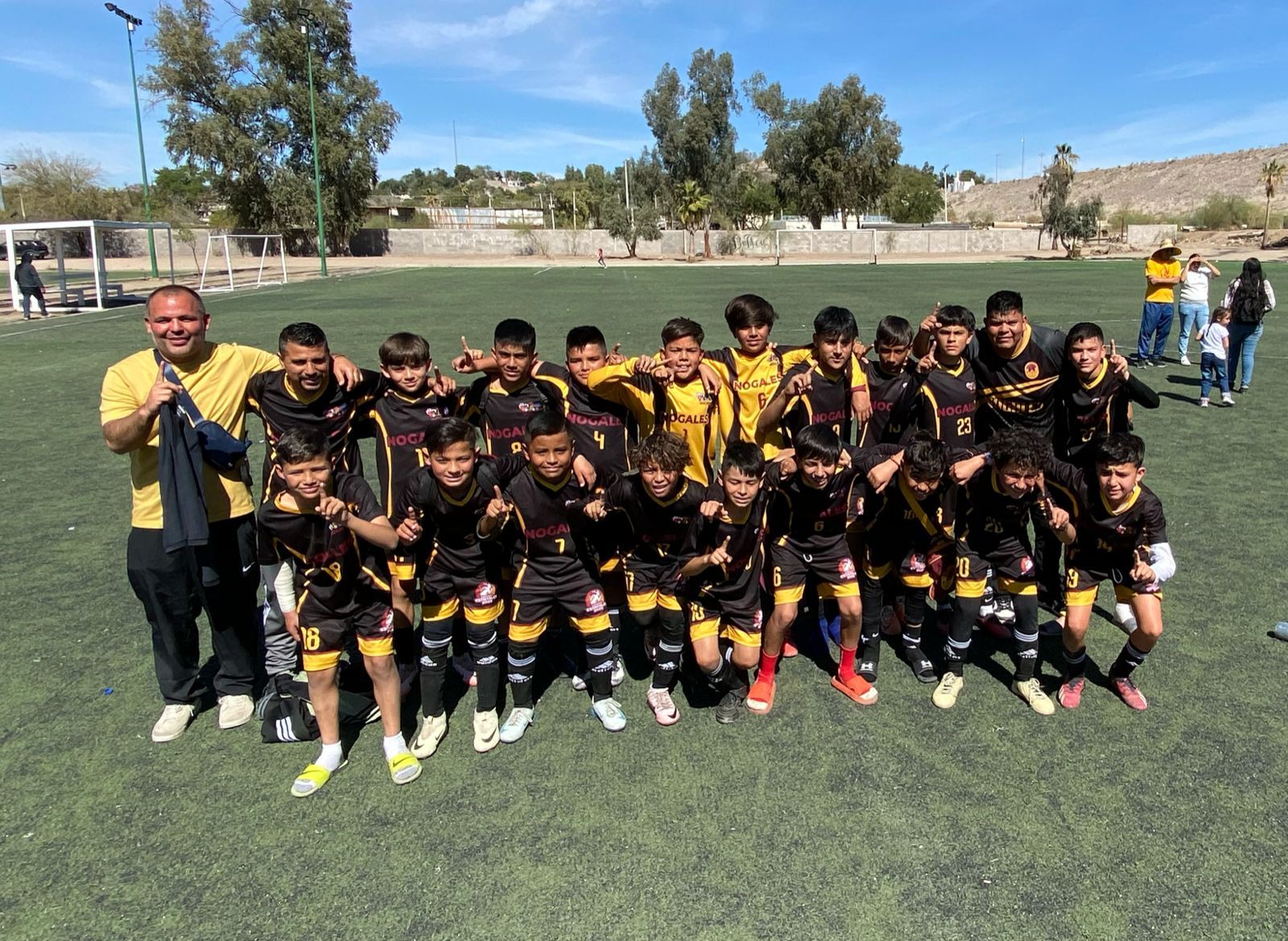 Es Nogales campeón estatal en futbol categoría 2012-2013