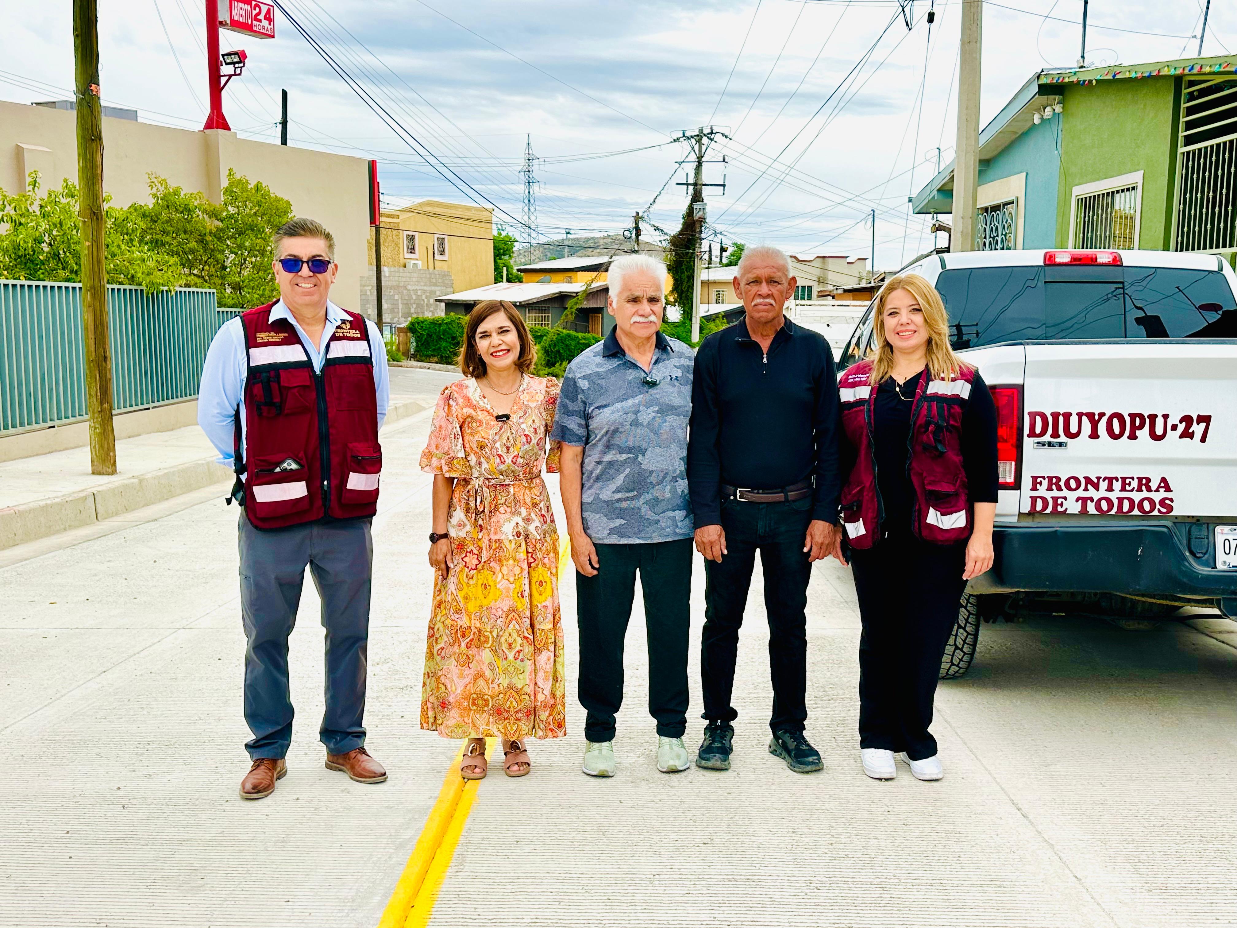 Cumple Municipio pavimentación en Nuevo Nogales