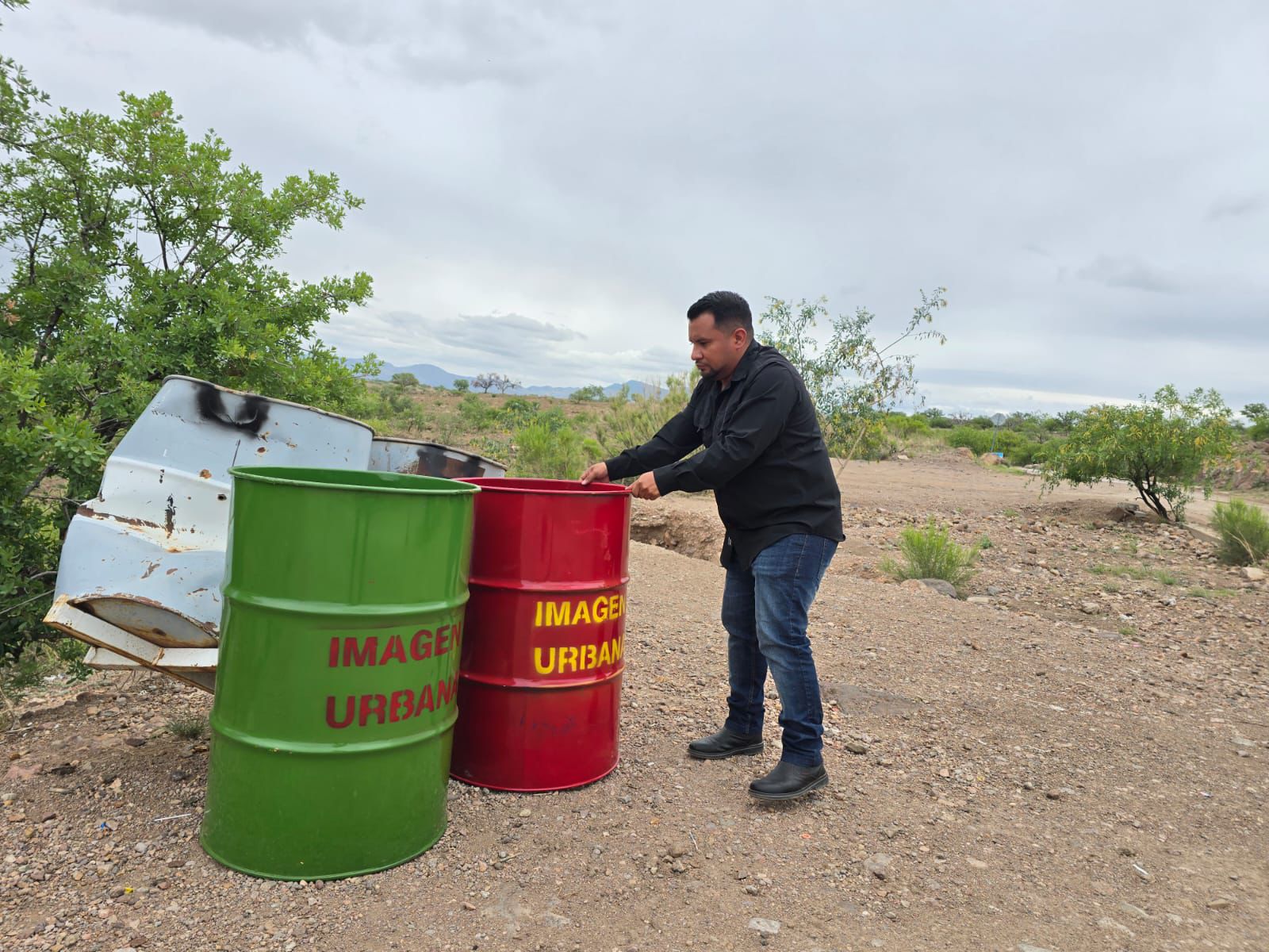 Instala Imagen Urbana 50 tambos de basura en espacios recreativos