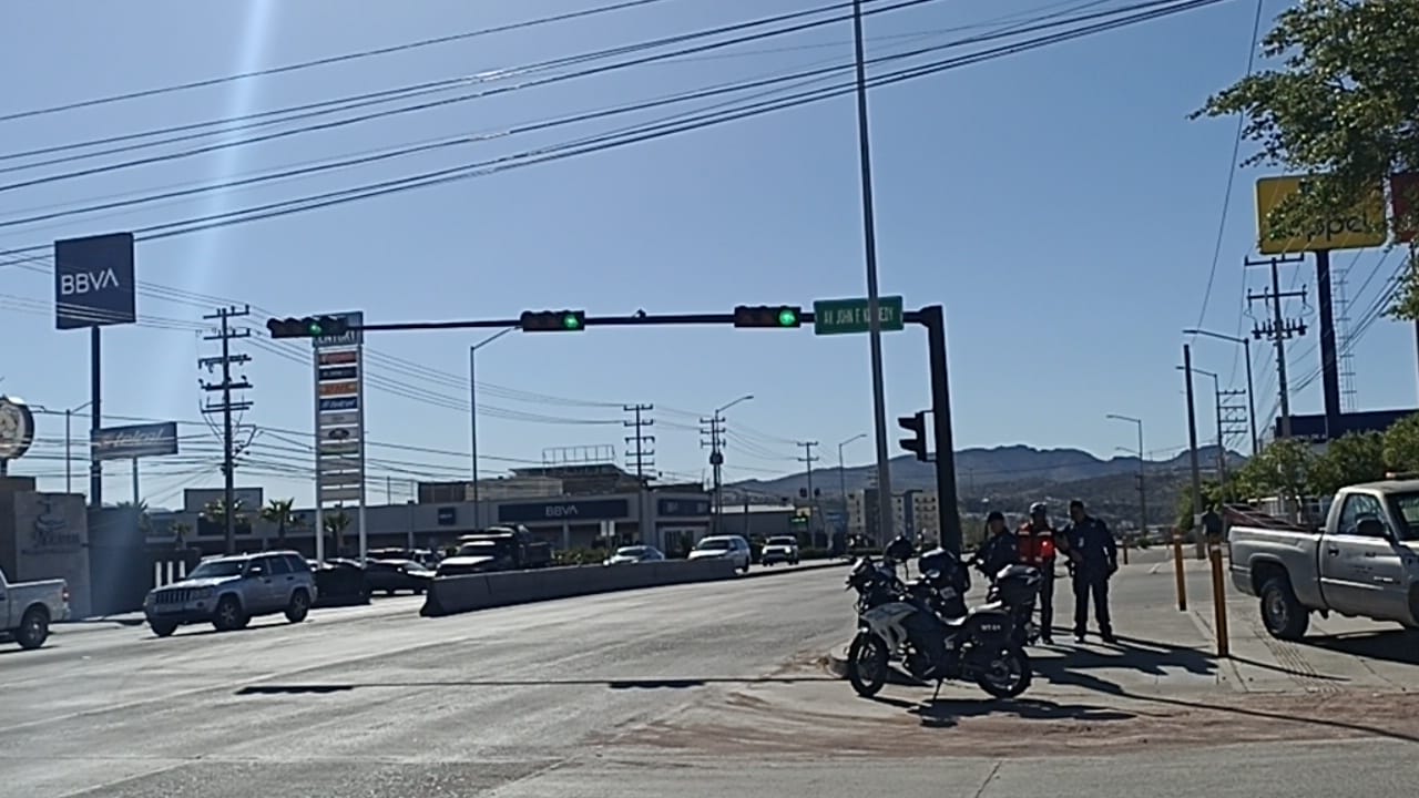 SOLUCIONAN PROBLEMA DE SEMÁFORO EN EL PERIFÉRICO