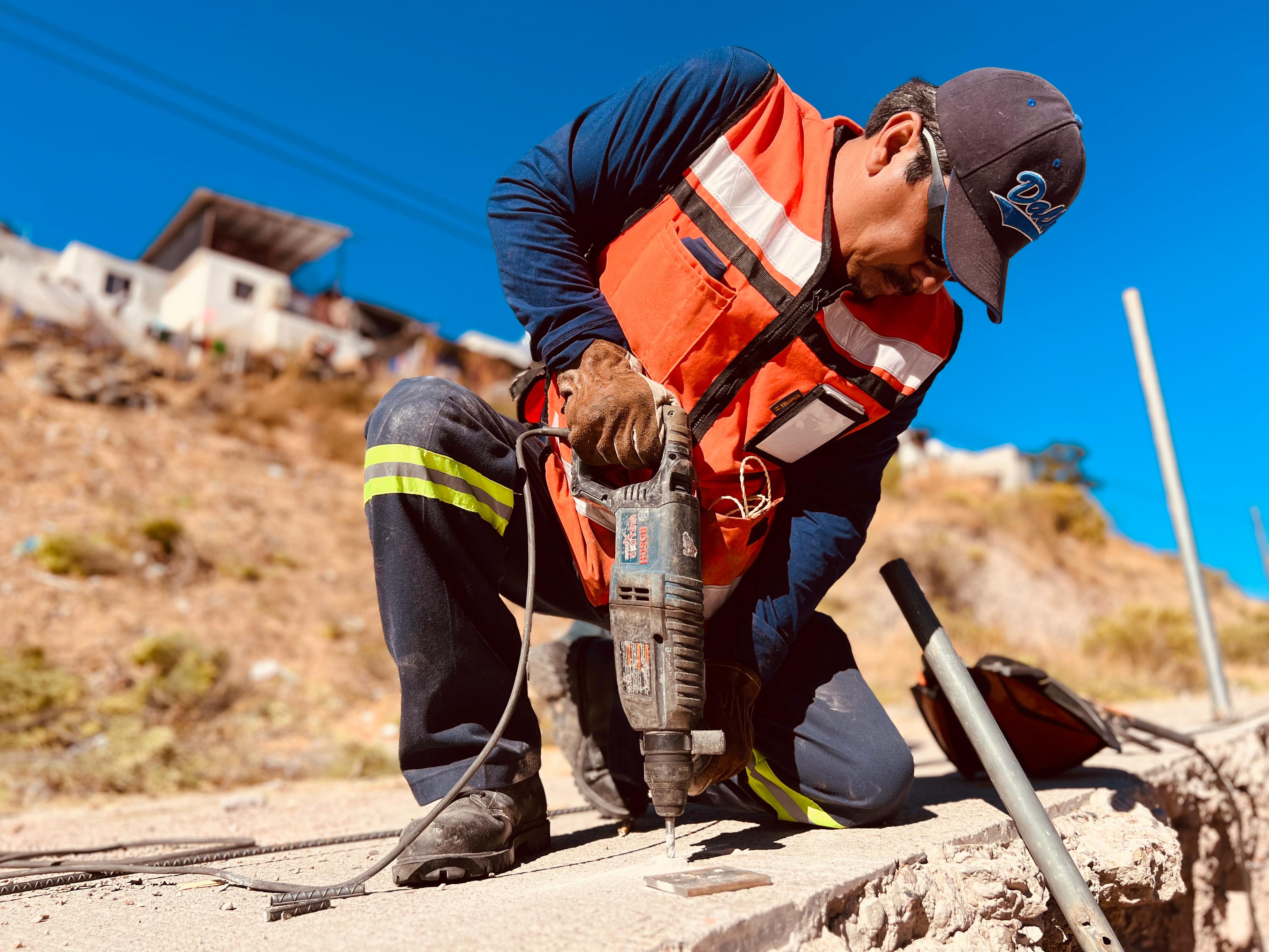 Trabaja Oomapas en pozos y rebombeos