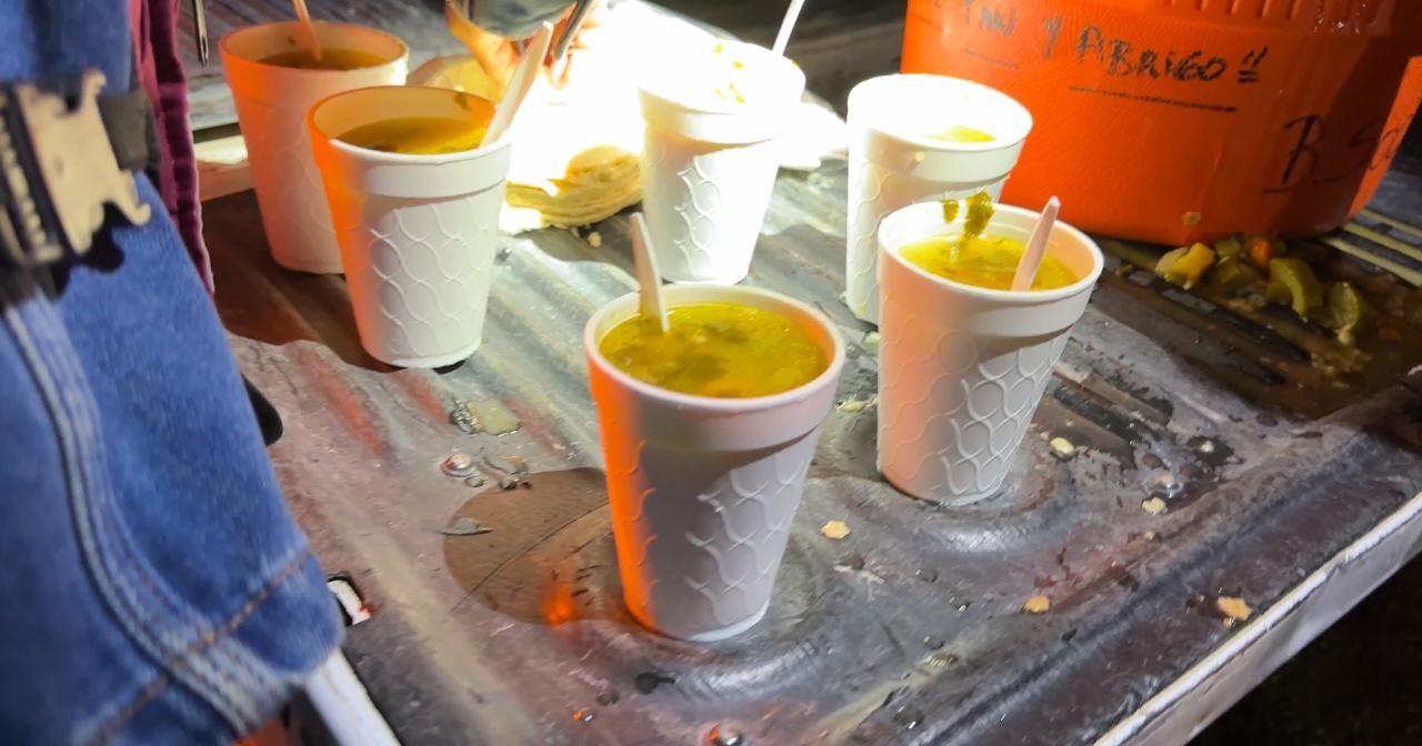Coordinan esfuerzos en el programa Café, Pan y Abrigo