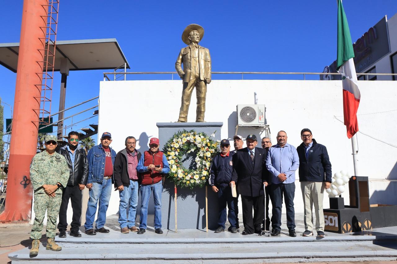 Honran a Jesús García Corona por gesta heroica